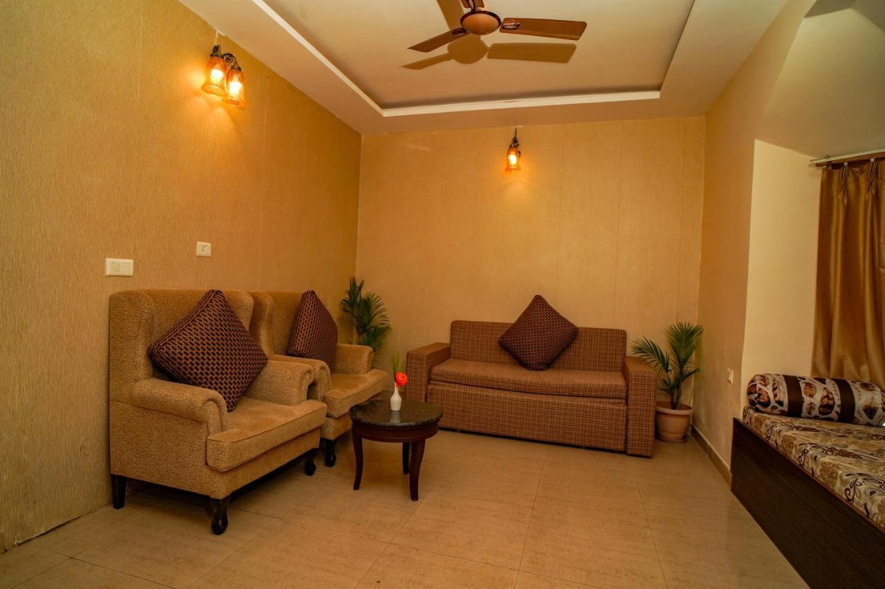 Excel Hotels And Resorts Bhimtal Exterior photo